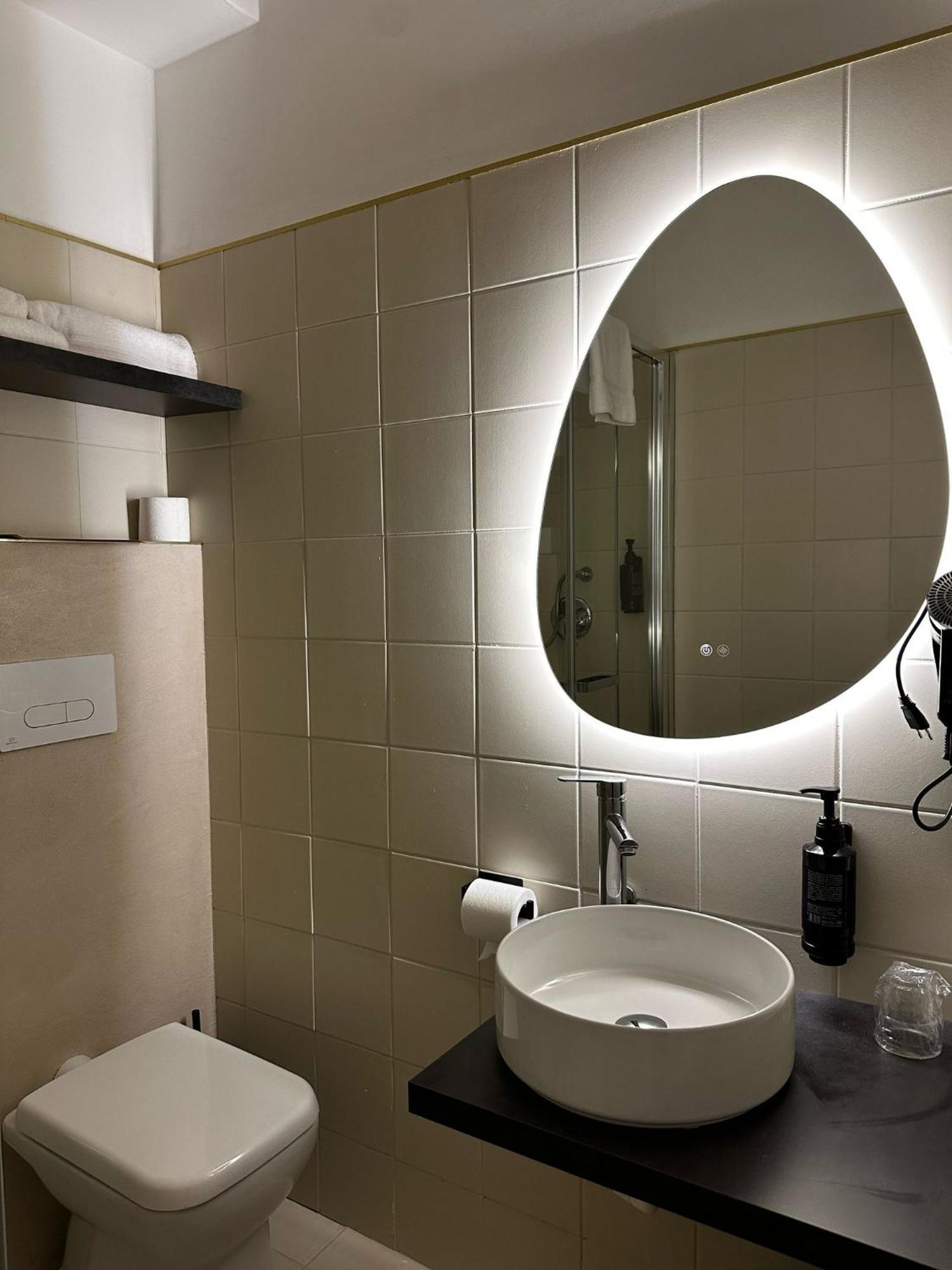 Urban Hotel بيسكارا المظهر الخارجي الصورة