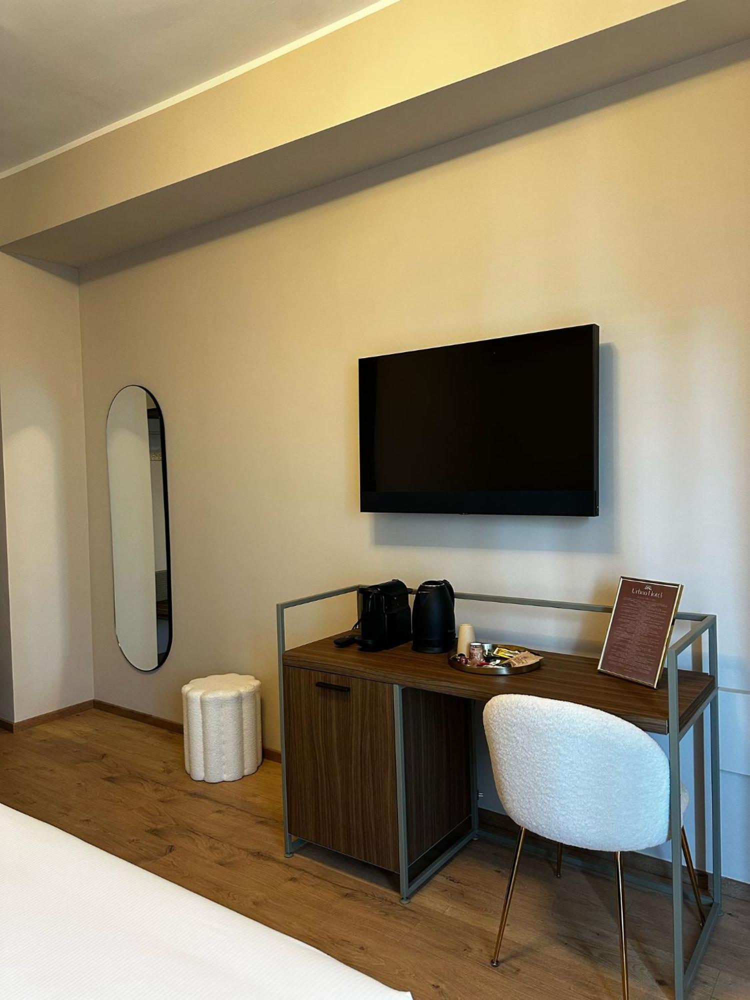 Urban Hotel بيسكارا المظهر الخارجي الصورة